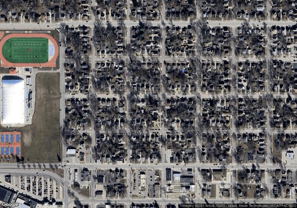 1003 2nd Ave NW, Austin, MN 55912 - photo 1