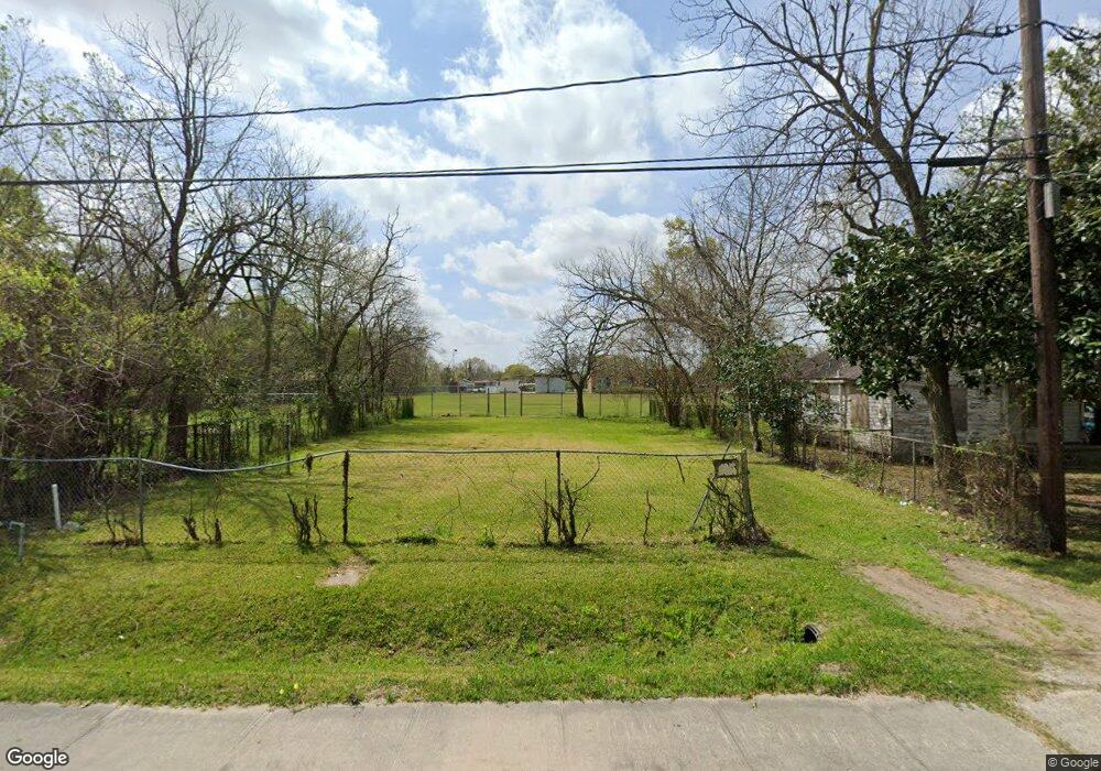 3414 Brill St, Houston, TX 77026 - photo 1