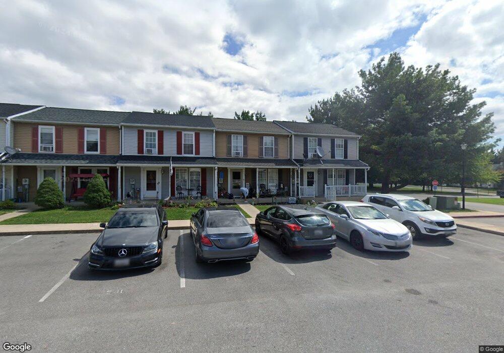 1548 Violet Dr, Hagerstown, MD 21740 - photo 1