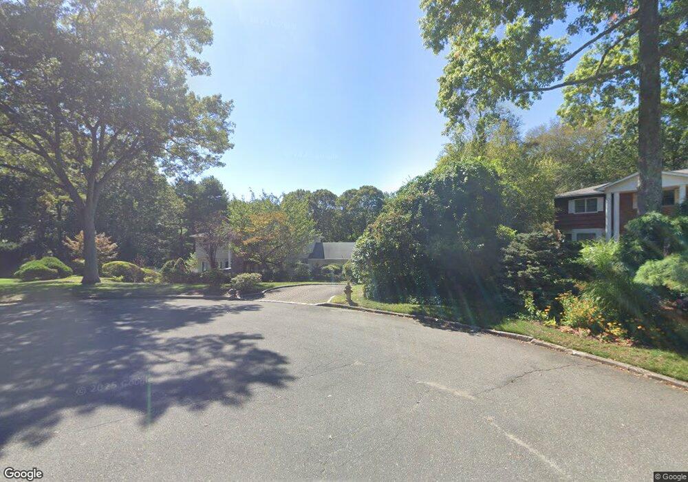 15 Ibsen Ct, Dix Hills, NY 11746 - photo 1