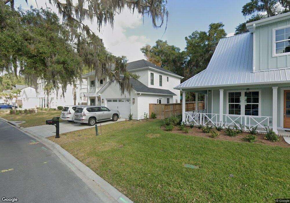 610 Lake View Cottages Dr, Saint Simons Island, GA 31522 - photo 1