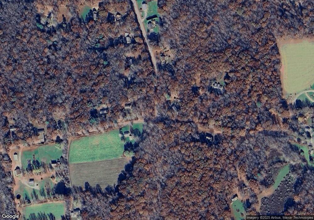 121 Fire Tower Rd, Pomfret Center, CT 06259 - photo 1