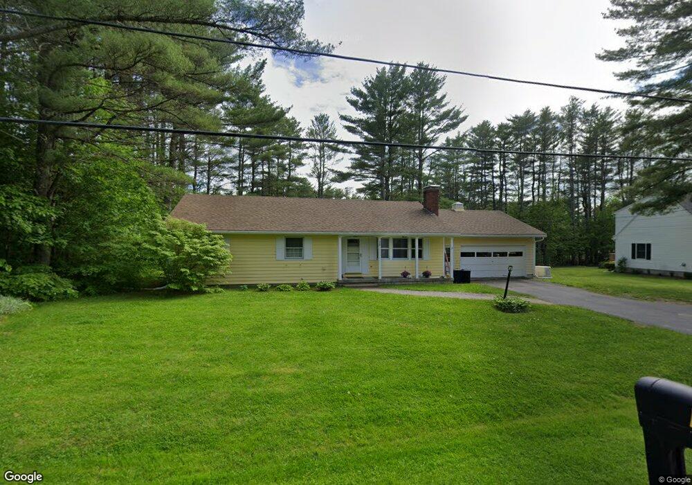 28 Apple Tree Ln, Manchester, ME 04351 - photo 1