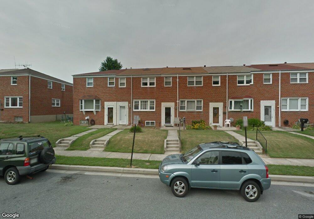 946 Circle Dr, Halethorpe, MD 21227 - photo 1