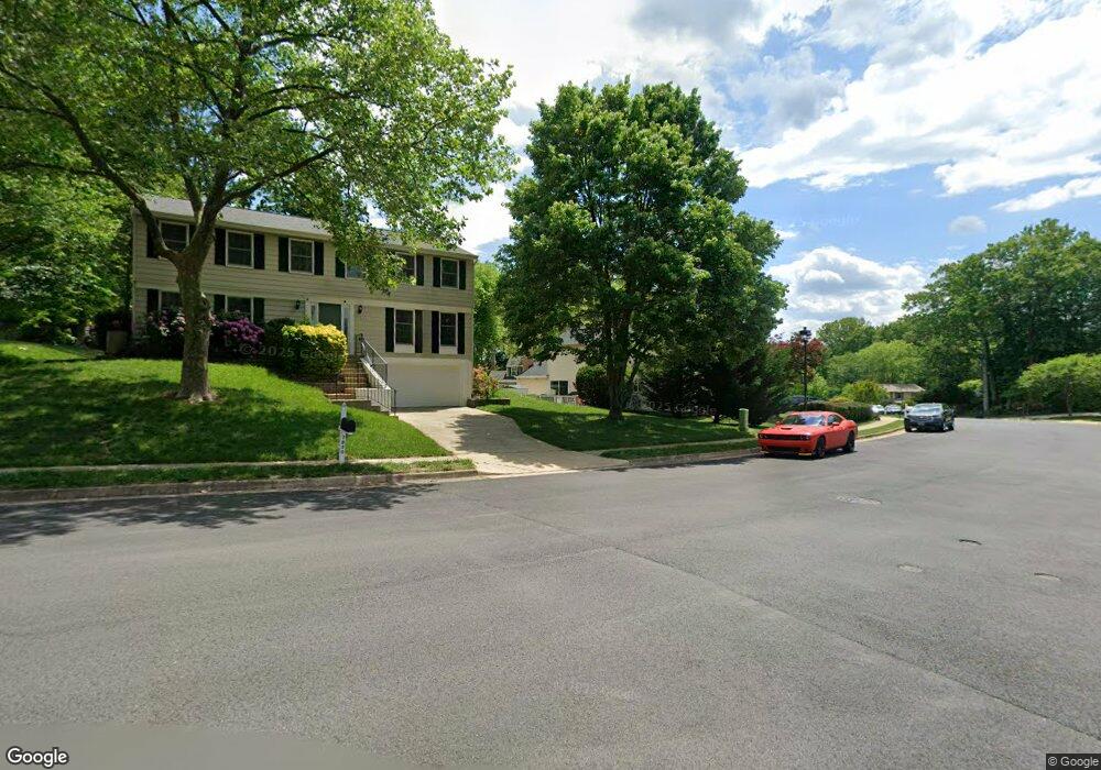 7822 Roundabout Way, Springfield, VA 22153 - photo 1