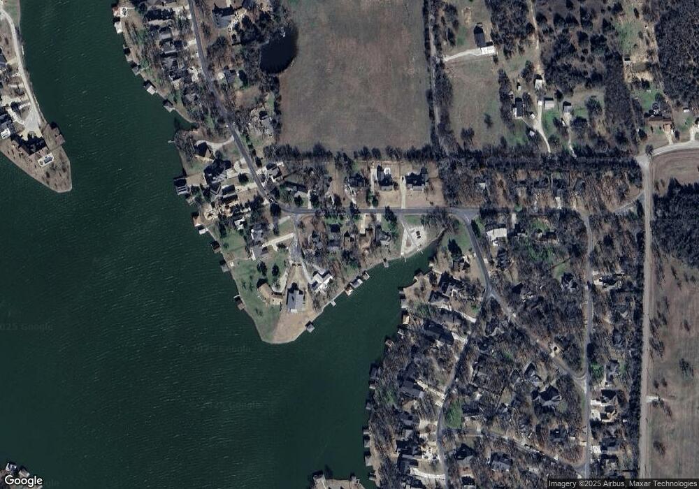 1212 Kiowa Dr E, Gainesville, TX 76240 - photo 1