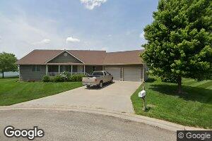 214 Taylor Ct, Moundridge, KS 67107