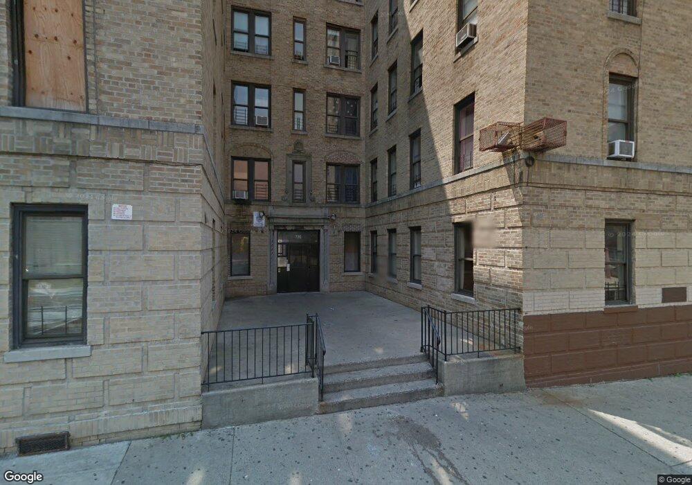 770 Garden St, Bronx, NY 10460 - photo 1