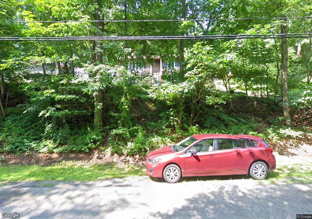 310 W Sutton Rd, Sutton, MA 01590 - photo 1