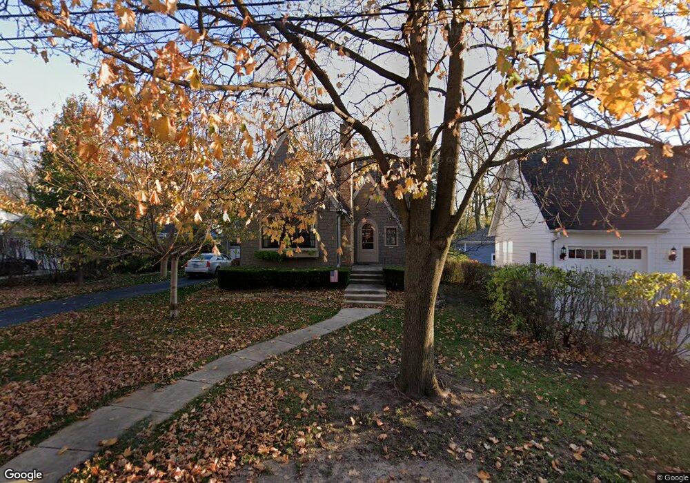 220 Spring St, Batavia, IL 60510 - photo 1