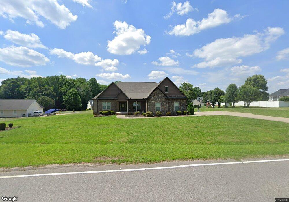 143 Mountain View Rd, Boiling Springs, SC 29316 - photo 1