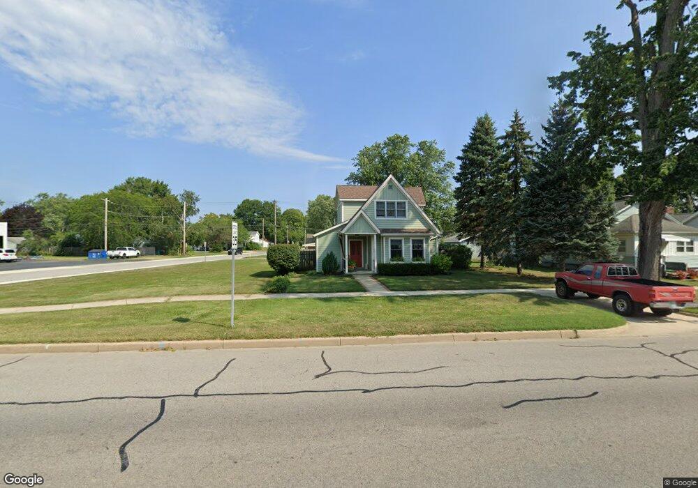 413 W Michigan St, New Carlisle, IN 46552 - photo 1