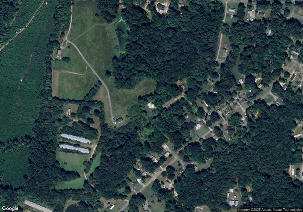 928 Brooklyn Avenue Extension, Ramseur, NC 27316 - photo 1