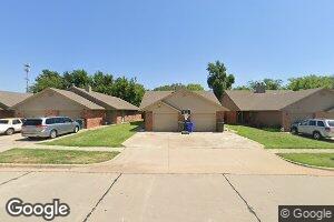 3205 Conestoga Dr, Norman, OK 73072