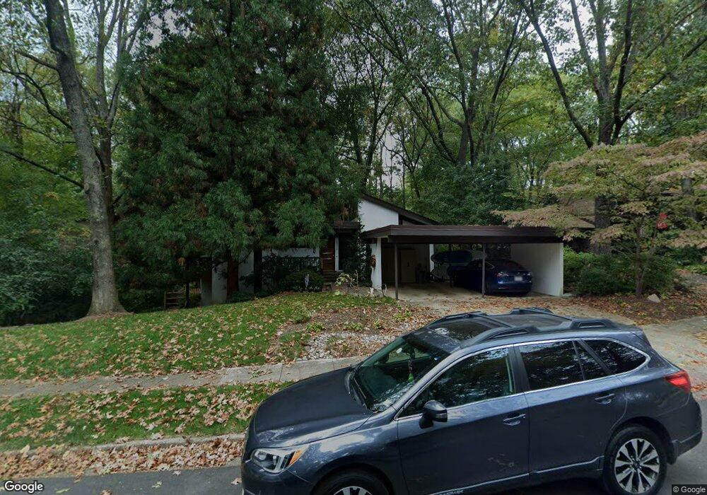 1322 Buttermilk Ln, Reston, VA 20190 - photo 1