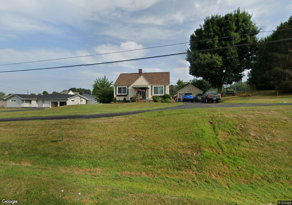 28496 Chieftain Dr, Logan, OH 43138 - photo 1