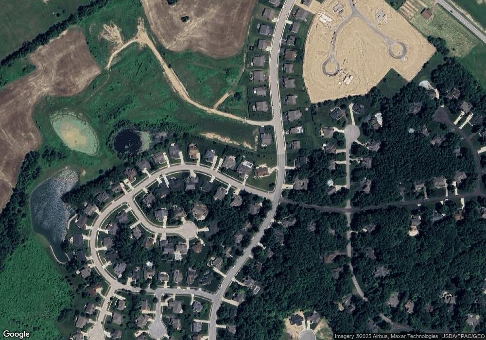 10715 Laguna Cir, Plain City, OH 43064 - photo 1