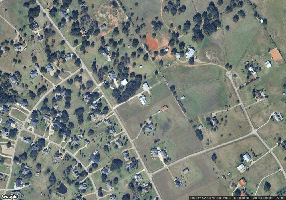 1811 Bentwater Pkwy, Granbury, TX 76049 - photo 1