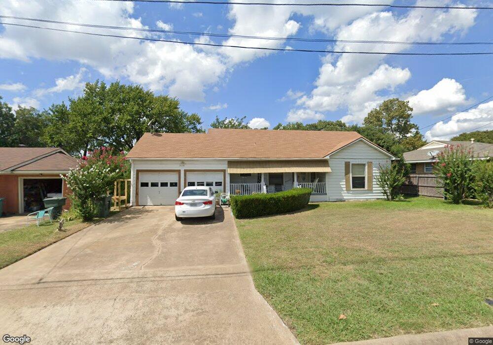 2116 Loy St, Sherman, TX 75090 - photo 1