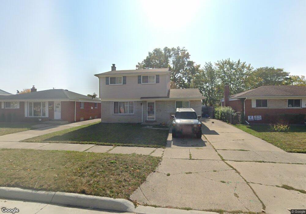 15668 Dugan St, Roseville, MI 48066 - photo 1