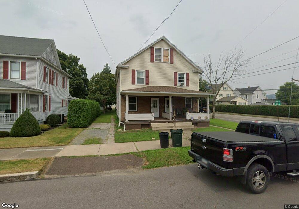 541 E 4th St, Berwick, PA 18603 - photo 1