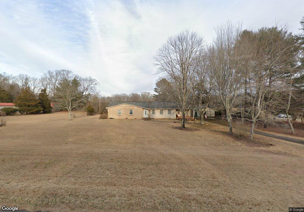 1820 Davis Cir, Clover, SC 29710 - photo 1