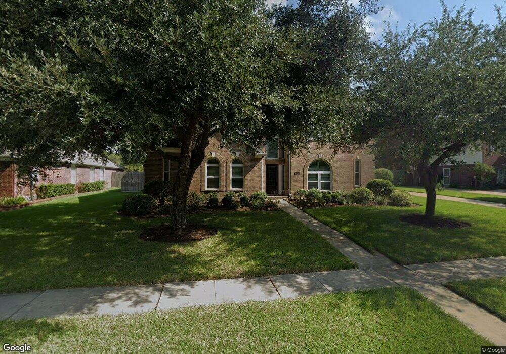 1107 Bob White Dr, Friendswood, TX 77546 - photo 1