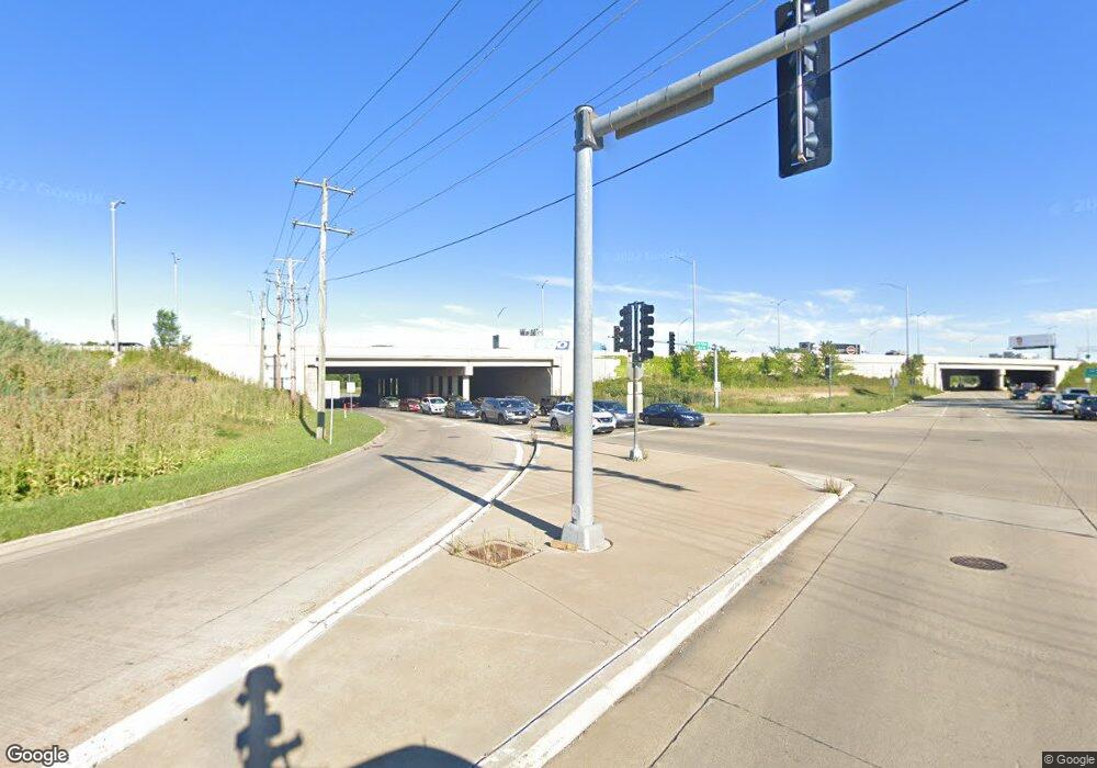 2389 S River Rd, Des Plaines, IL 60018 - photo 1