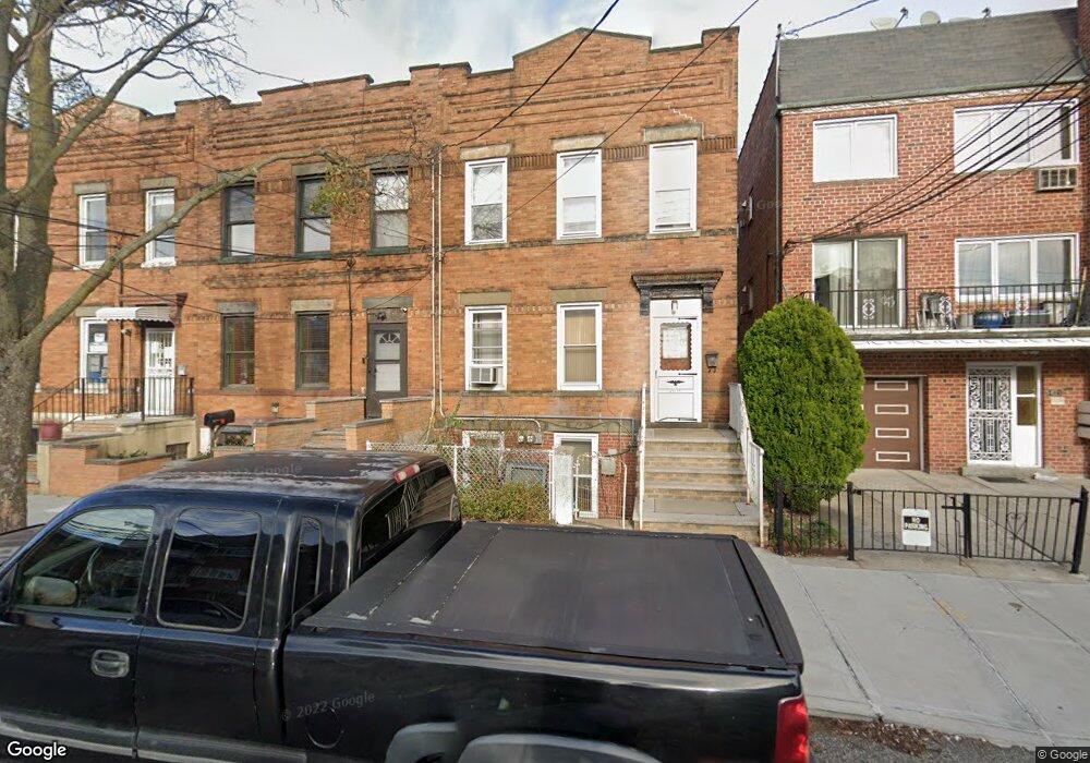 5415 82nd St, Elmhurst, NY 11373 - photo 1