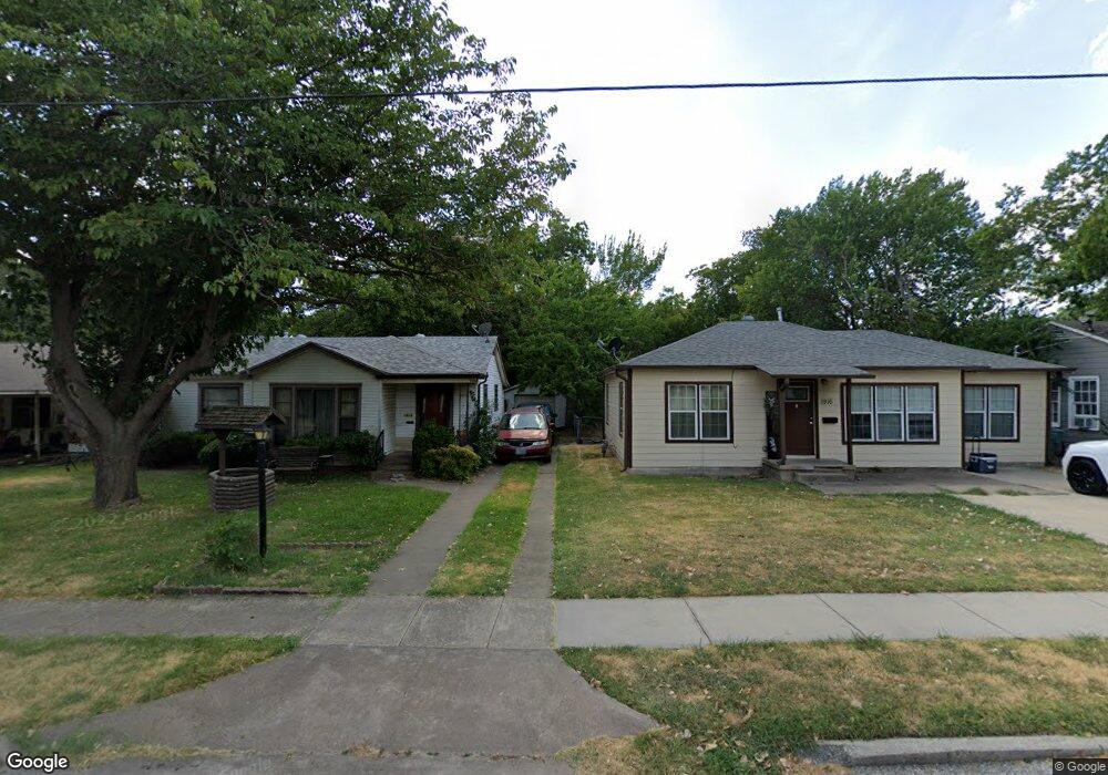 1914 N Alexander St, Sherman, TX 75092 - photo 1