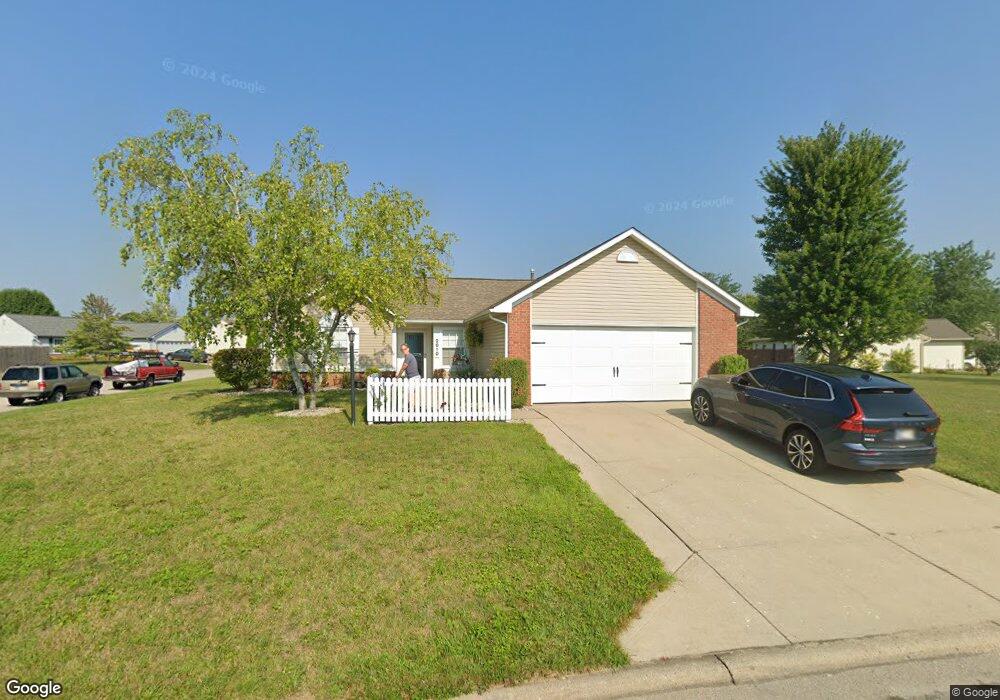 2010 N Fleetwood Dr, Greensburg, IN 47240 - photo 1