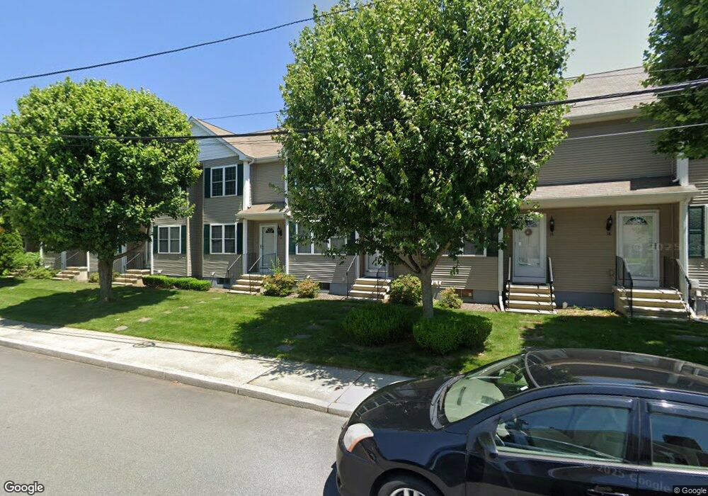 14 Unity St, Pawtucket, RI 02860 - photo 1