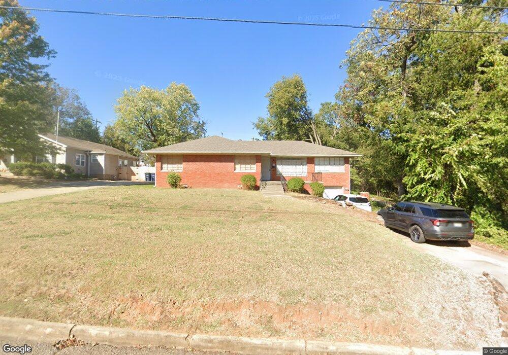24 E Ayre St, Shawnee, OK 74801 - photo 1