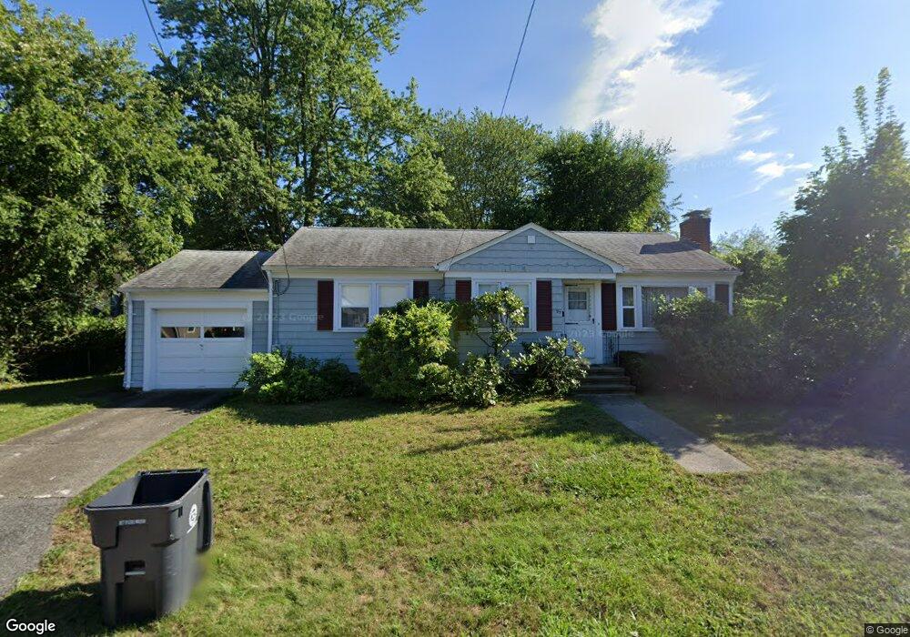 93 Catalpa Ave, Riverside, RI 02915 - photo 1