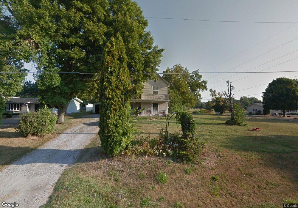 102 Hilltop Rd, Columbus Junction, IA 52738 - photo 1