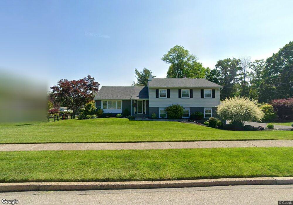 37 School Ln, Willow Grove, PA 19090 - photo 1