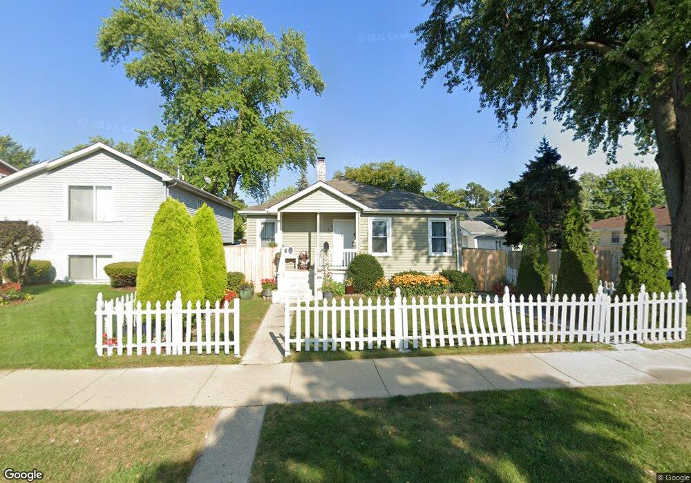 209 S Fulton Ave, Waukegan, IL 60085 - photo 1