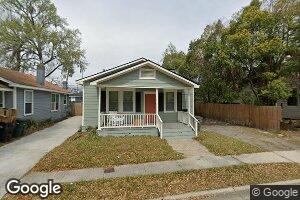 212 W 60th St, Savannah, GA 31405