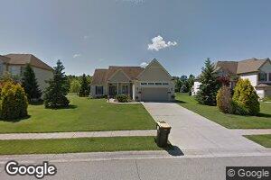 27 Dickens Rd Unit 31, Spring Arbor, MI 49283