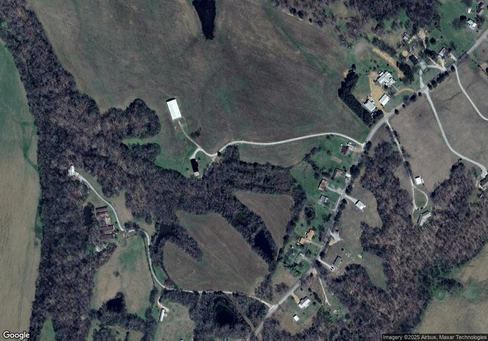 640 Horseshoe Bend Rd, Linden, TN 37096 - photo 1