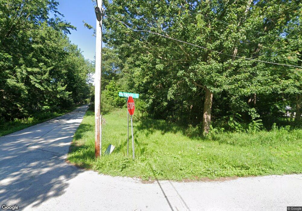 13 Pinewood Dr, Michigan City, IN 46360 - photo 1