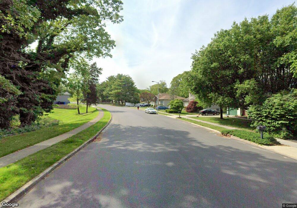 1756 Congress Dr, Blackwood, NJ 08012 - photo 1