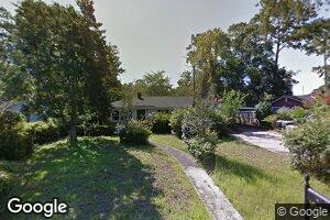 30 Delta Cir, Savannah, GA 31406