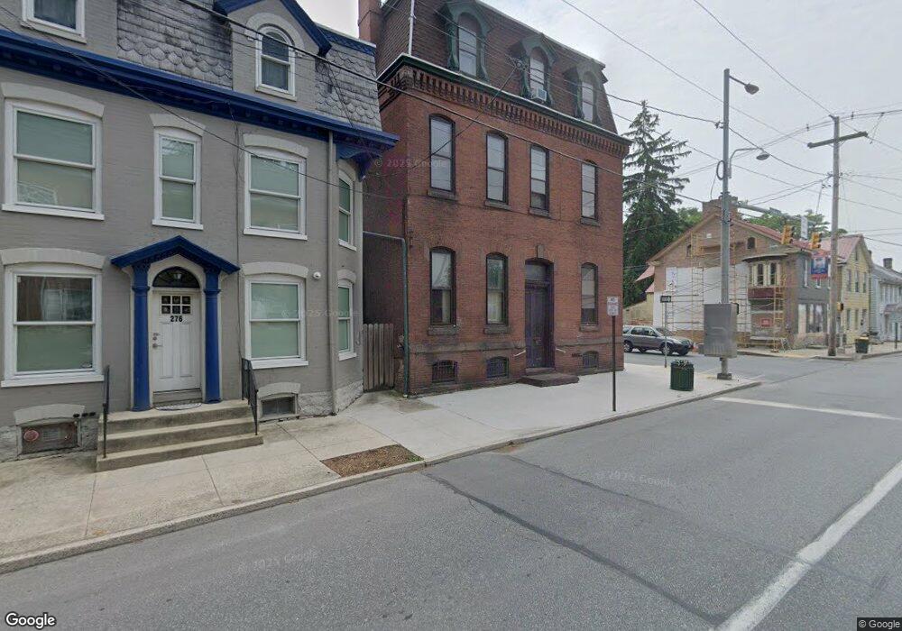 272 S Main St, Chambersburg, PA 17201 - photo 1