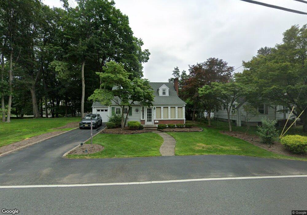 214 Pascack Rd, Woodcliff Lake, NJ 07677 - photo 1