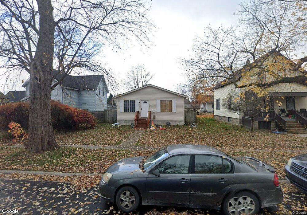611 14th St, Port Huron, MI 48060 - photo 1