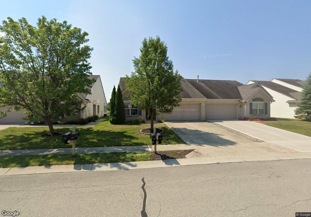 11735 Whisper Cove Dr, Fishers, IN 46037 - photo 1