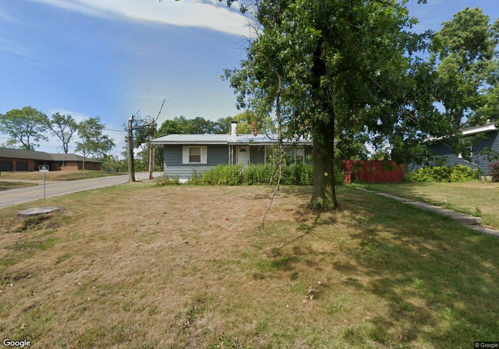 1523 25th St SE, Cedar Rapids, IA 52403 - photo 1