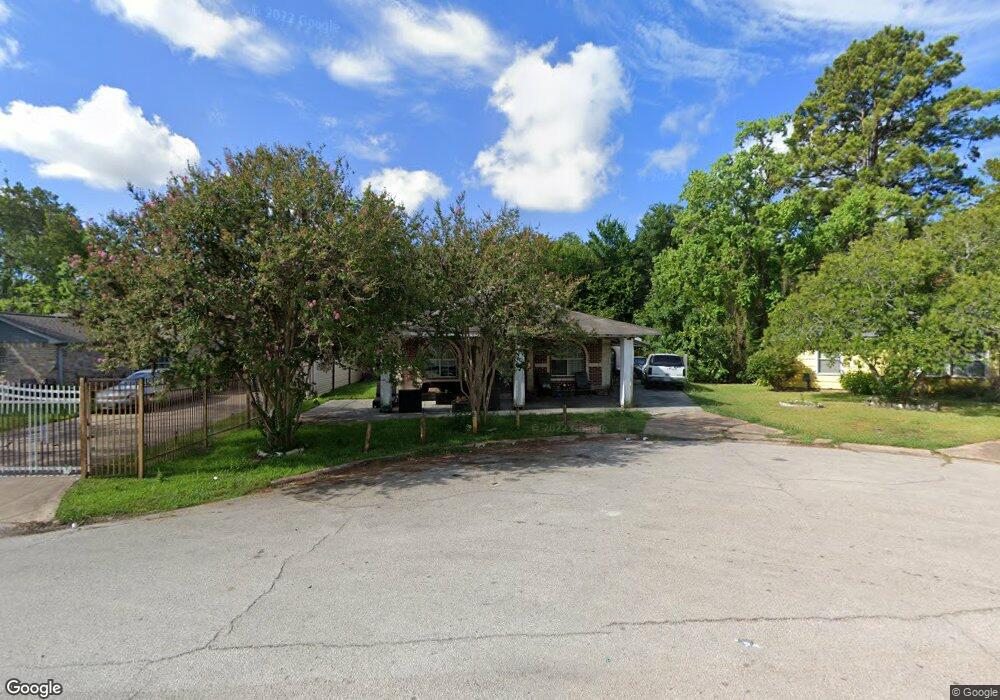 7926 Darnay Dr, Houston, TX 77033 - photo 1