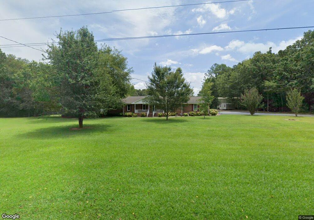 1570 Davis Rd NW, Dewy Rose, GA 30634 - photo 1